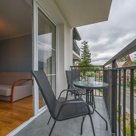 Rentplanet- Poezja - Dworcowa Daire