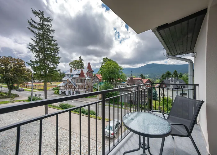 Apartmán Rentplanet- Poezja - Dworcowa