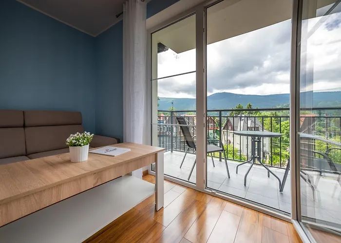 Rentplanet- Poezja - Dworcowa *